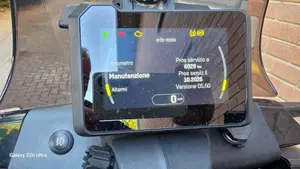 Husqvarna Norden 901 (2022 - 26)  (2)