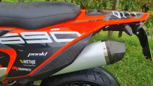 KTM 690 SMC R (2023 - 25)  (5)