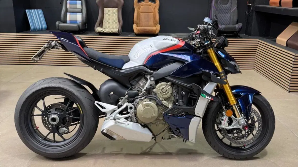 Ducati Streetfighter V4 1100 S (2021 - 22)  (7)