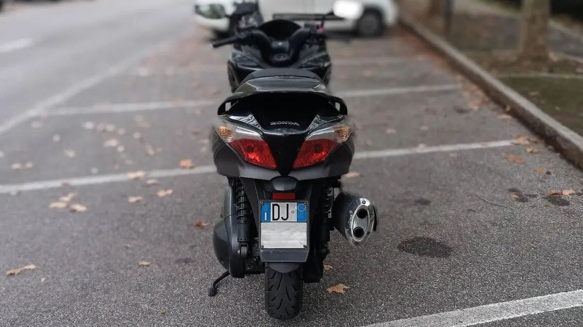 Honda SW-T 400 (2009 - 16)  (4)
