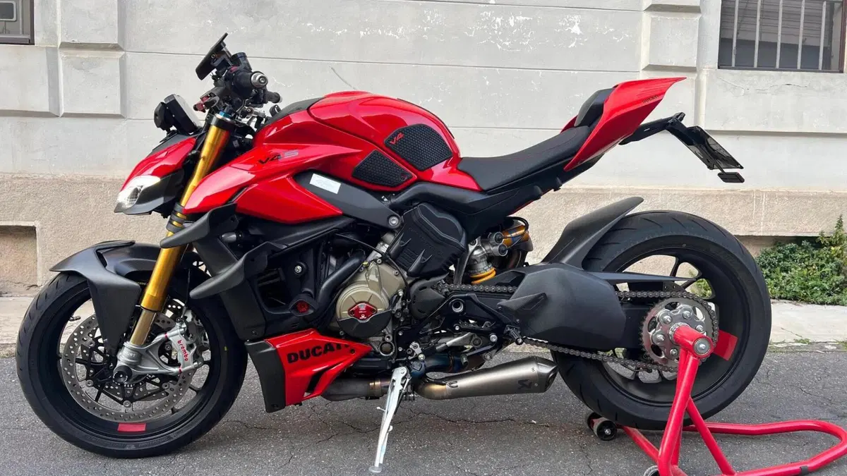 Ducati Streetfighter V4 S (2023 - 24)  (4)