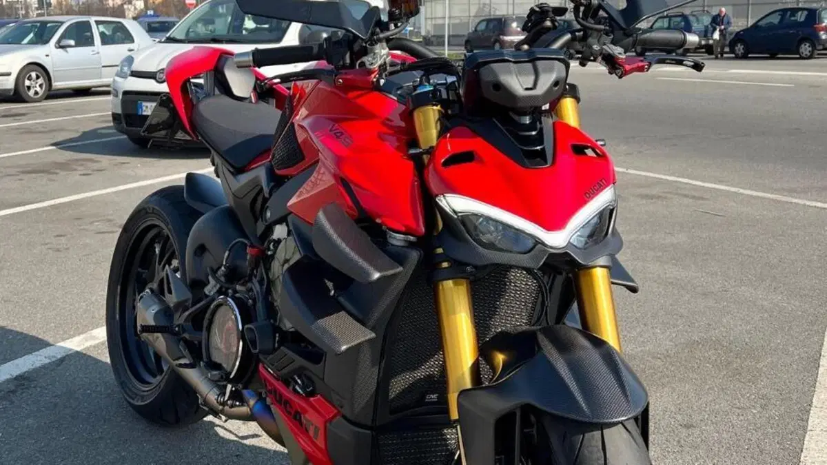 Ducati Streetfighter V4 S (2023 - 24)  (6)