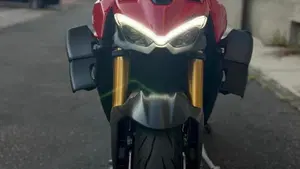Ducati Streetfighter V4 S (2023 - 24)  (10)