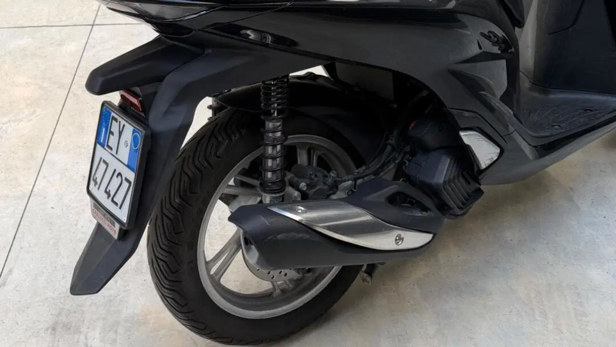 Honda SH 125i (2020 - 23)  (4)