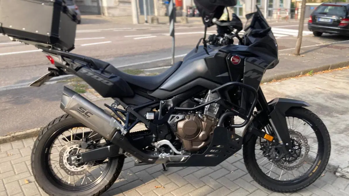 Honda Africa Twin CRF 1100L (2024 - 26)  (16)