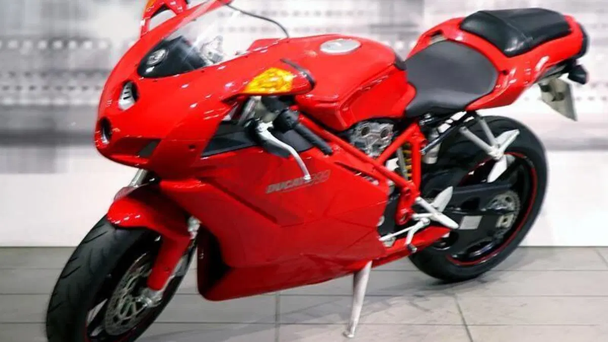 Ducati 999 (2005 - 06)  (7)