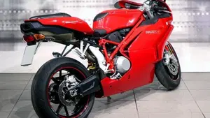 Ducati 999 (2005 - 06)  (8)
