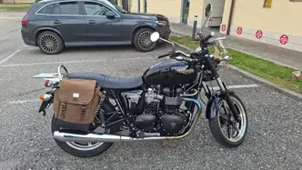 Triumph Bonneville SE (2009 - 13) usata