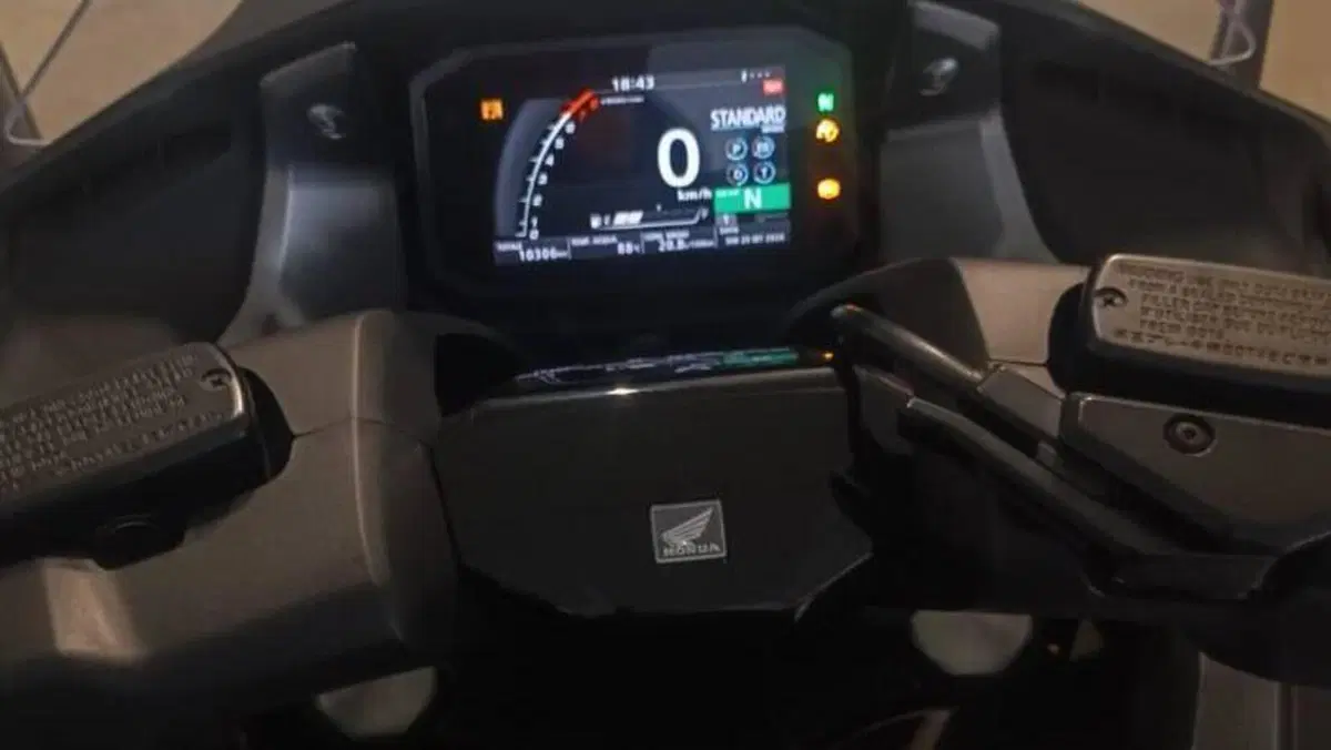 Honda Forza 750 DCT Urban (2021 - 24)  (11)