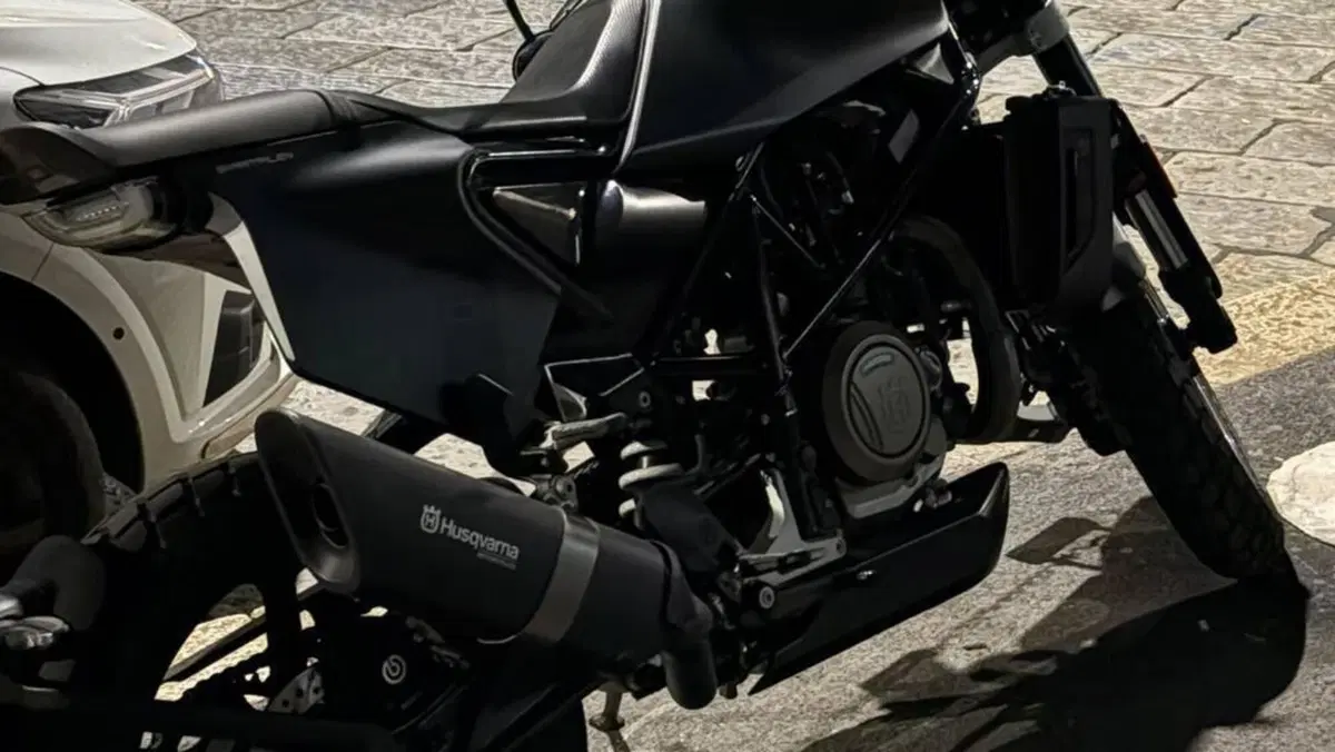 Husqvarna Svartpilen 701 (2019) 