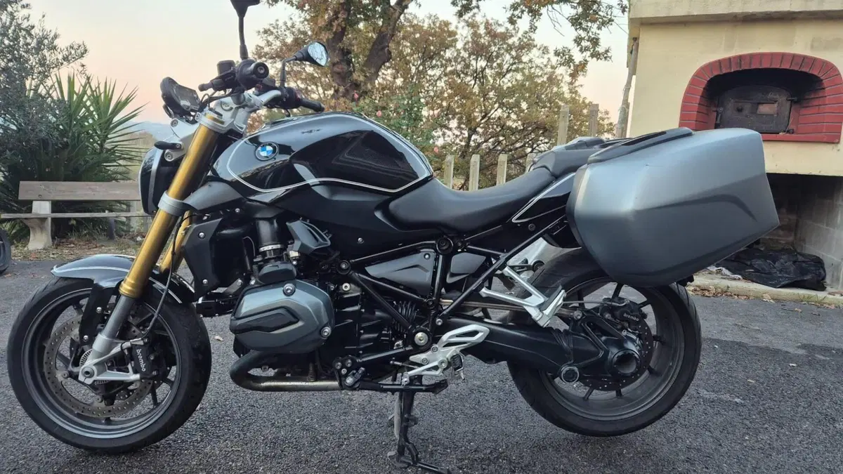Bmw R 1200 R Black Edition (2017 - 18)  (6)