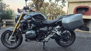 Bmw R 1200 R Black Edition (2017 - 18)  (6)