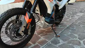 KTM 790 Adventure (2023 - 24)  (8)