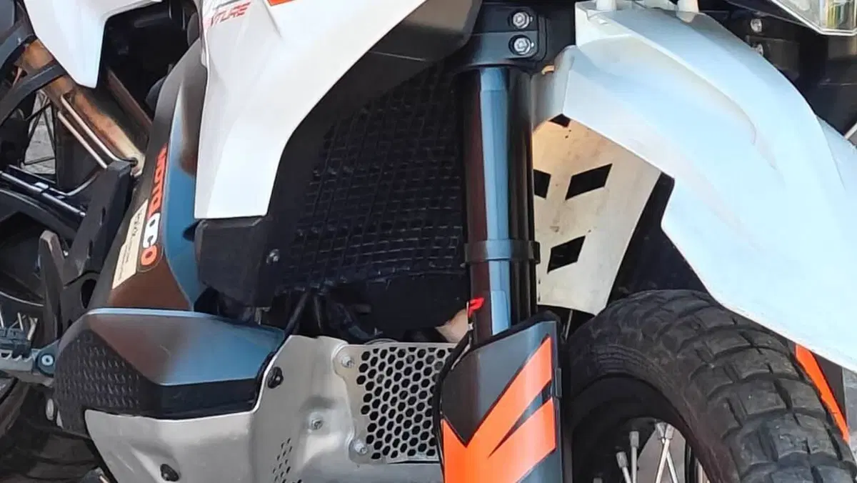 KTM 790 Adventure (2023 - 24)  (9)