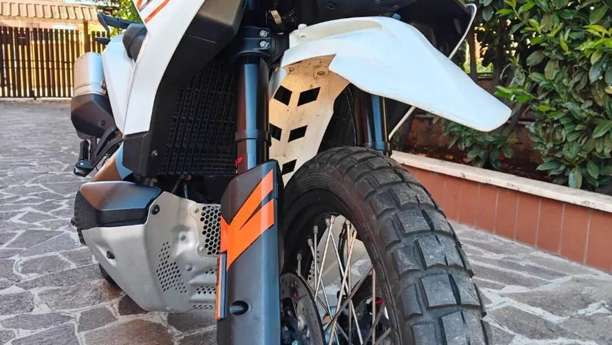 KTM 790 Adventure (2023 - 24)  (10)