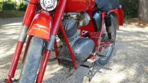 Moto Guzzi  