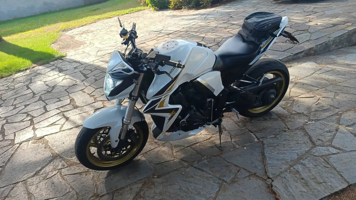 Honda CB 1000 R ABS (2011 - 17)  (3)