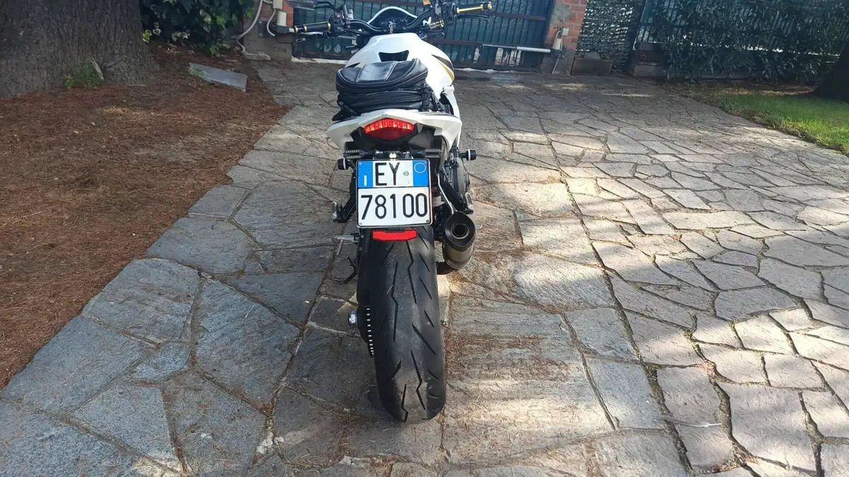 Honda CB 1000 R ABS (2011 - 17)  (5)