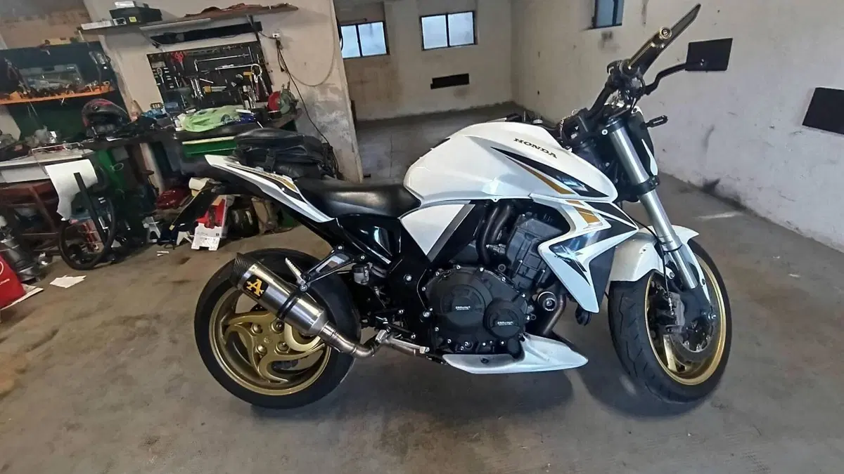 Honda CB 1000 R ABS (2011 - 17)  (10)