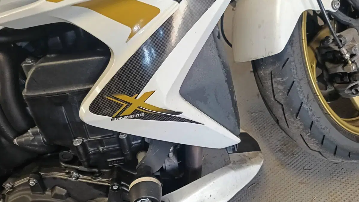 Honda CB 1000 R ABS (2011 - 17)  (11)