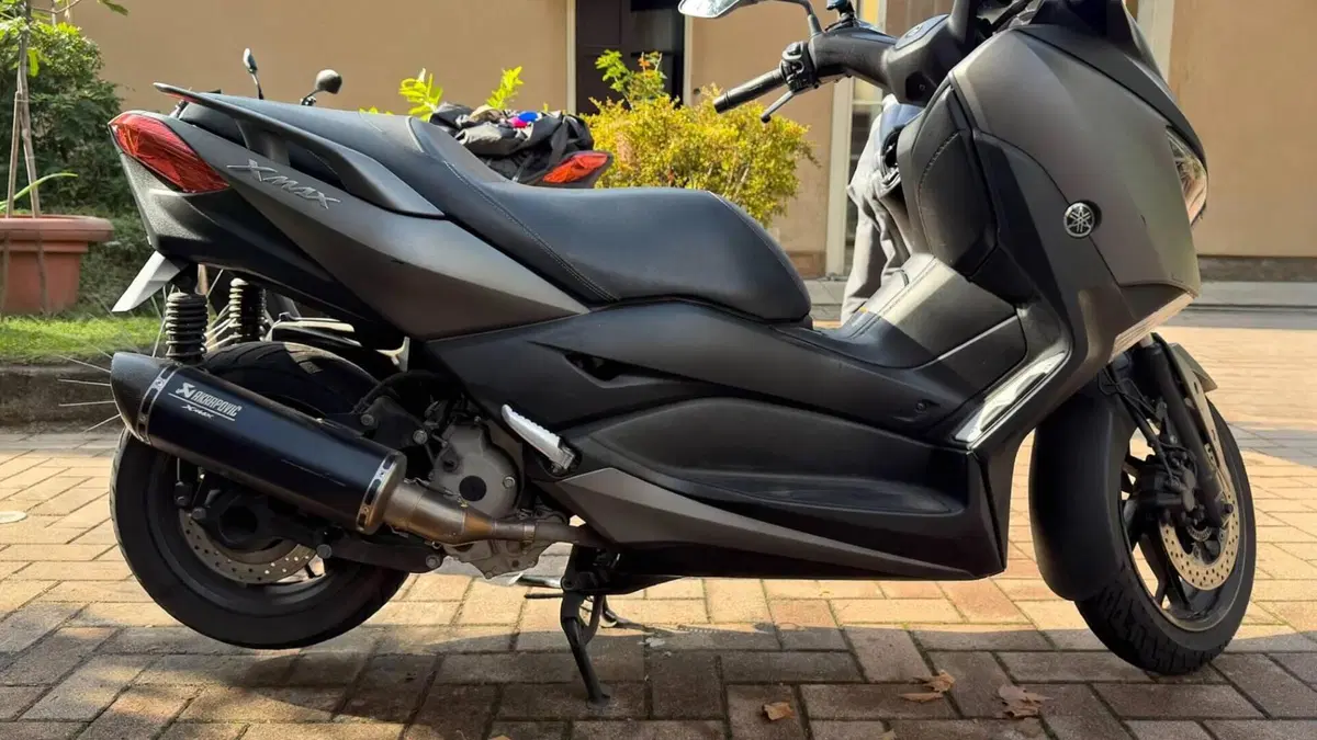 Yamaha X-Max 300 ABS (2017 - 20)  (2)