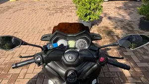 Yamaha X-Max 300 ABS (2017 - 20)  (6)