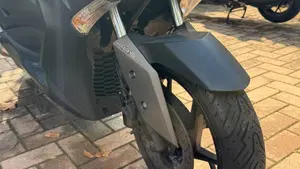 Yamaha X-Max 300 ABS (2017 - 20)  (8)
