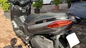 Yamaha X-Max 300 ABS (2017 - 20)  (10)