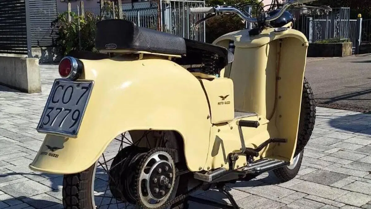 Moto Guzzi   (3)