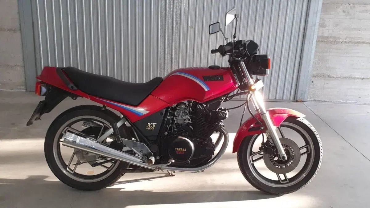 Yamaha   (4)