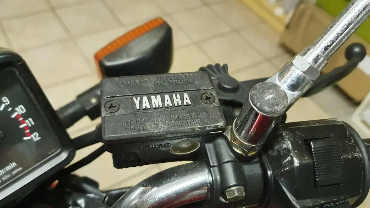 Yamaha   (10)