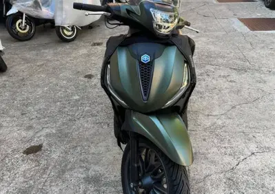 Piaggio Beverly 400 S ABS-ASR (2021 - 24) - Annuncio 10134048