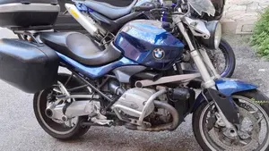 Bmw R 1200 R (2006 - 11)  (2)