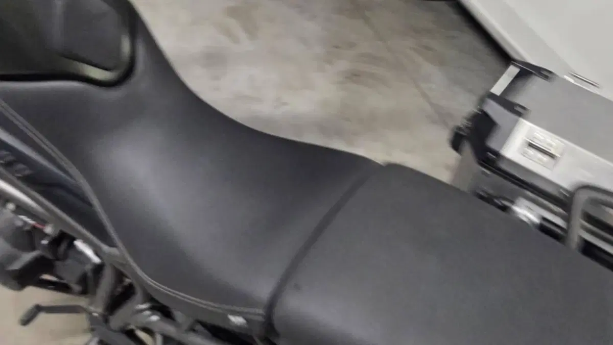 Triumph Tiger 800 XCa (2015 - 17)  (9)