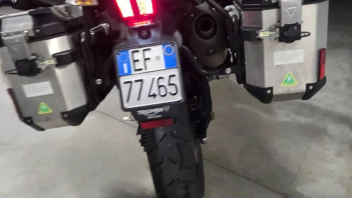 Triumph Tiger 800 XCa (2015 - 17)  (14)