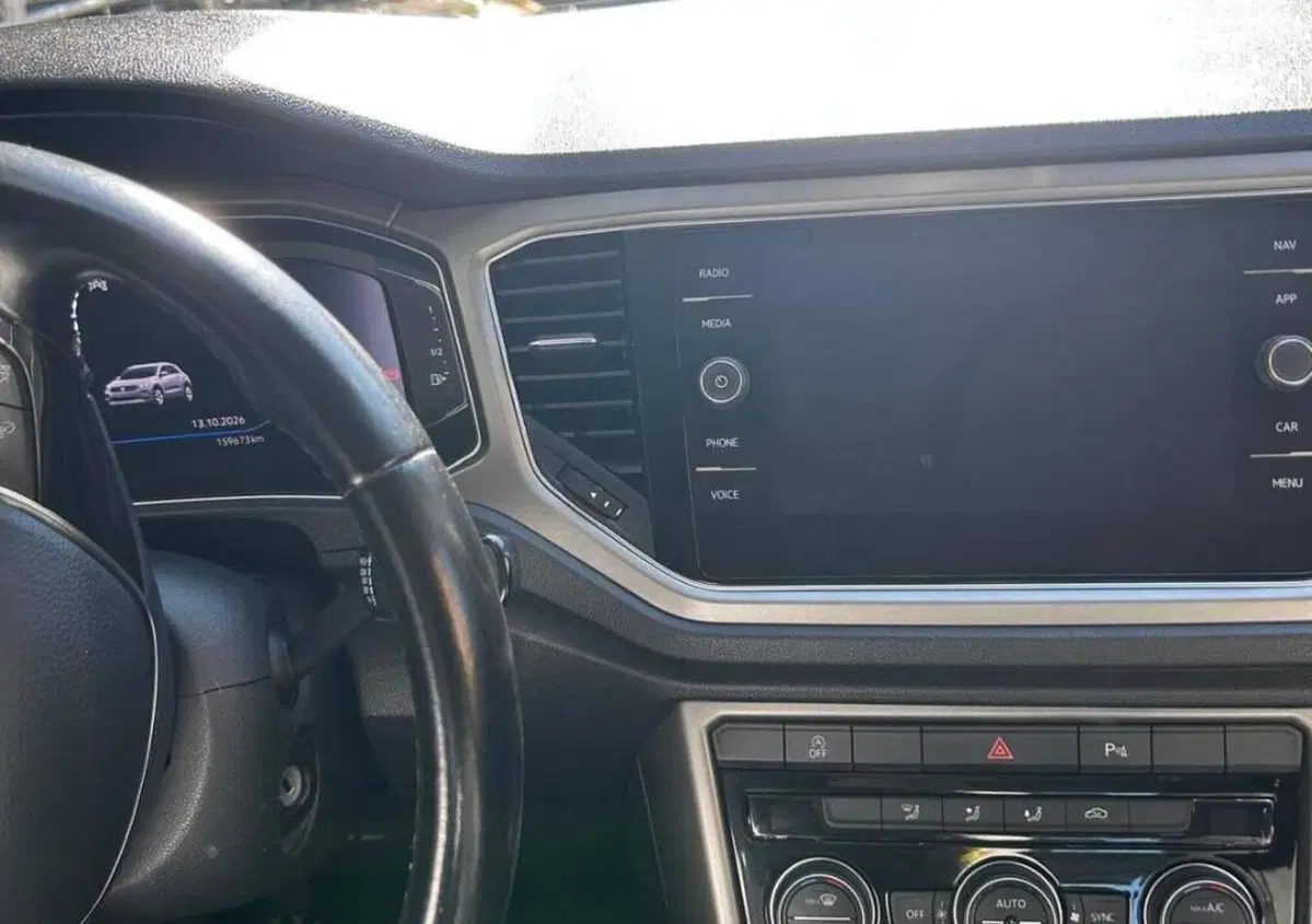 Volkswagen T-Roc 2.0 TDI SCR Business BlueMotion Technology (3)