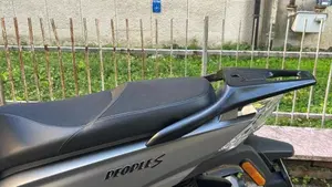 Kymco People 125i One (2016 - 20)  (3)