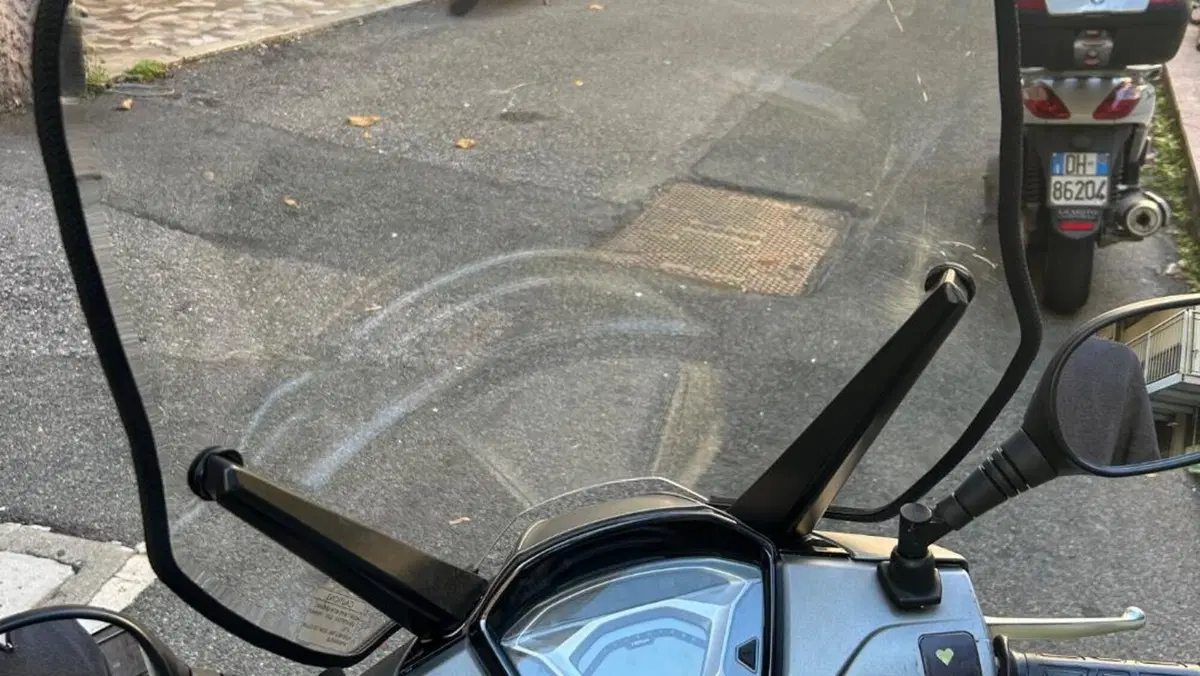 Kymco People 125i One (2016 - 20)  (4)