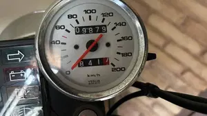 Moto Guzzi Nevada 750 Club (1998 - 01)  (2)