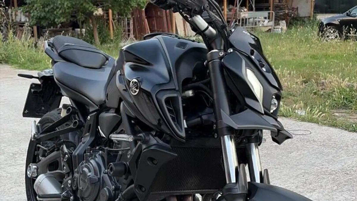 Yamaha MT-07 (2021 - 24)  (2)