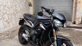 Triumph Street Triple RS (2017 - 19) usata