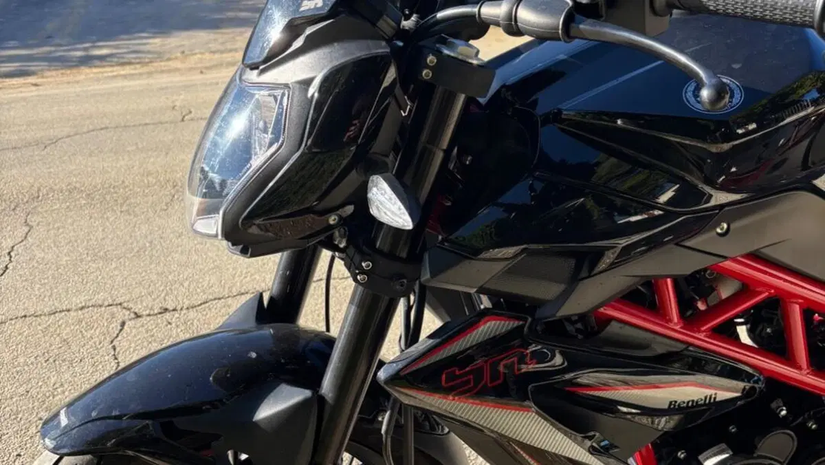 Benelli BN 125 (2021 - 25)  (2)