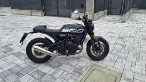 Brixton Motorcycles Crossfire 500 X (2021 - 26)  (2)