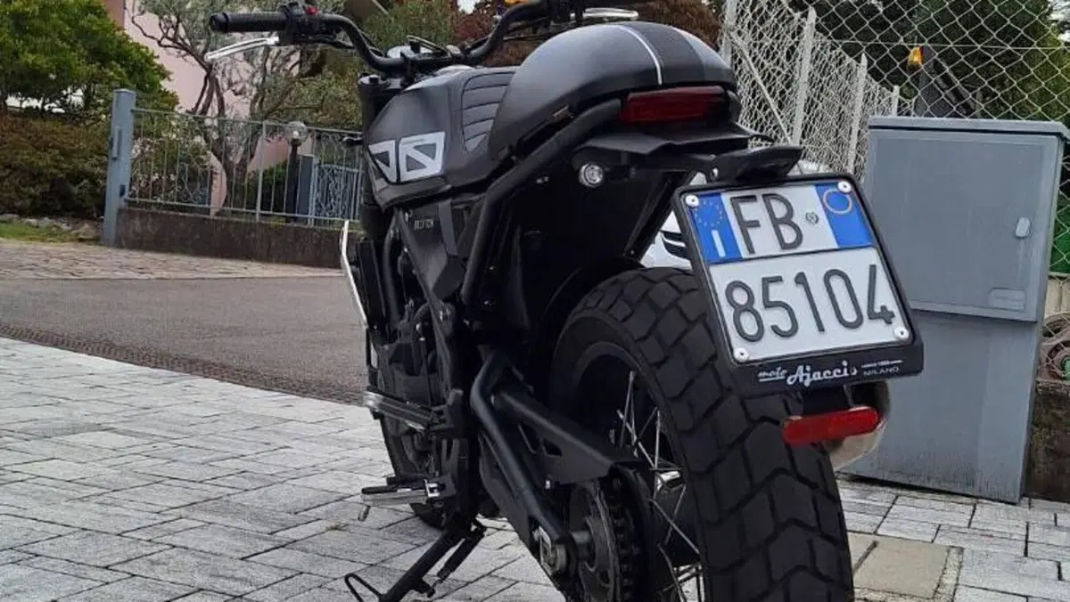 Brixton Motorcycles Crossfire 500 X (2021 - 26)  (4)