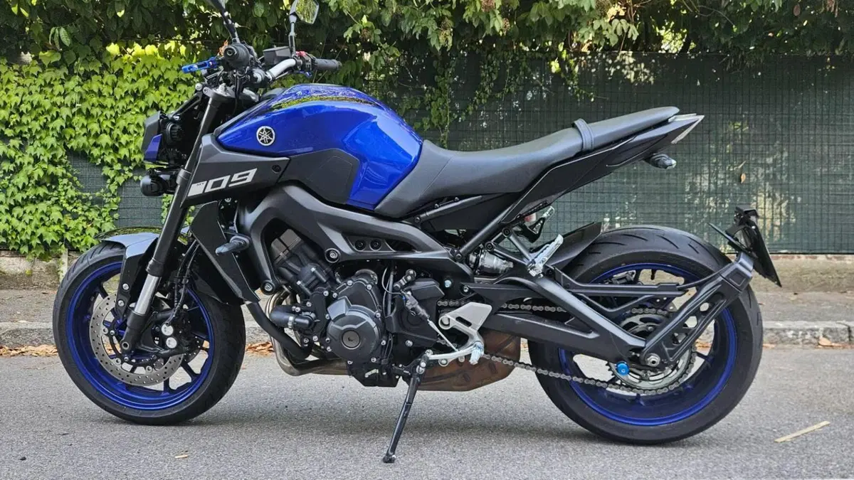 Yamaha MT-09 (2017 - 20)  (3)
