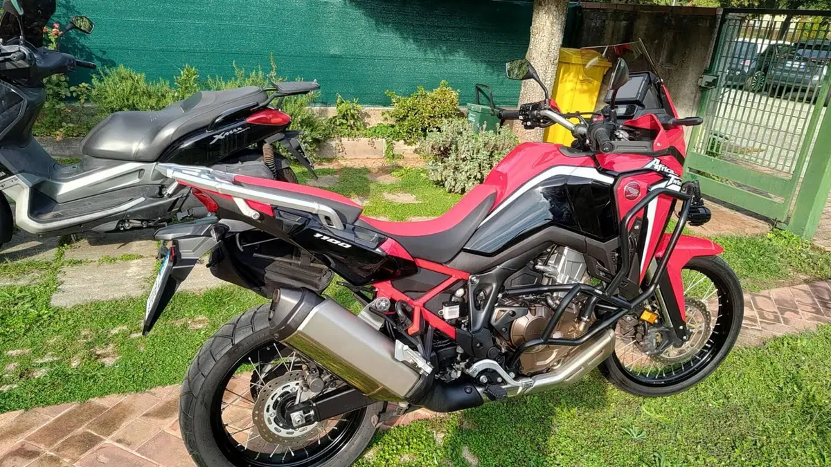 Honda Africa Twin CRF 1100L (2020 - 21)  (5)