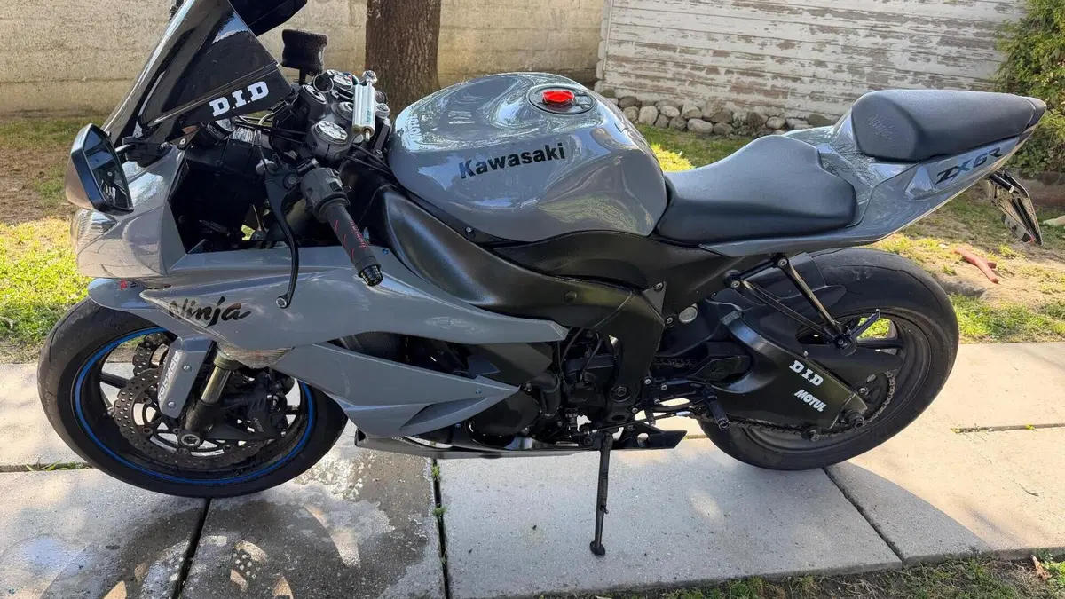 Kawasaki Ninja 600 ZX-6R (2009 - 16) 