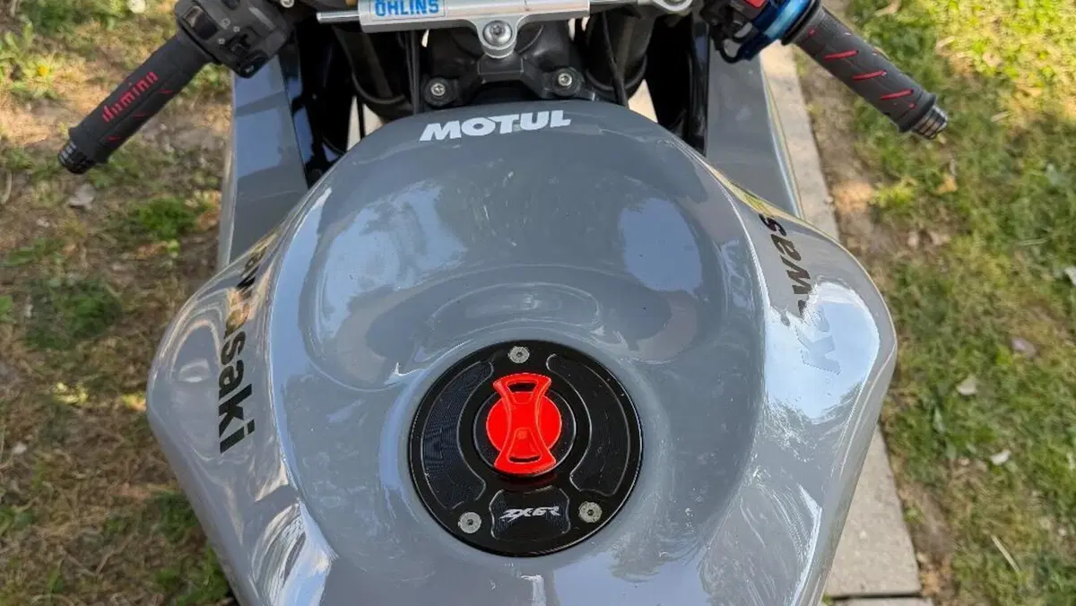 Kawasaki Ninja 600 ZX-6R (2009 - 16)  (3)