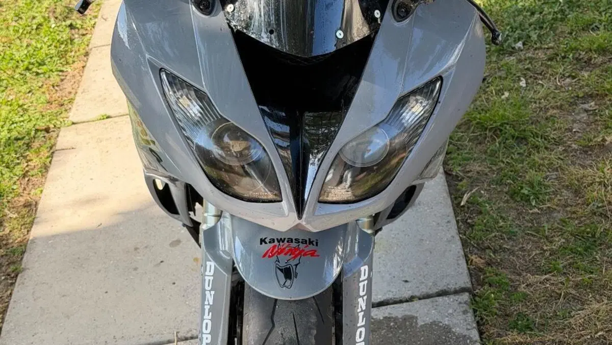 Kawasaki Ninja 600 ZX-6R (2009 - 16)  (5)