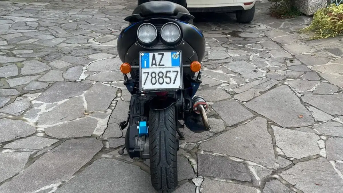Aprilia SR 125 (1999 - 01) 
